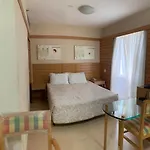Flat Na Rua Bela Cintra